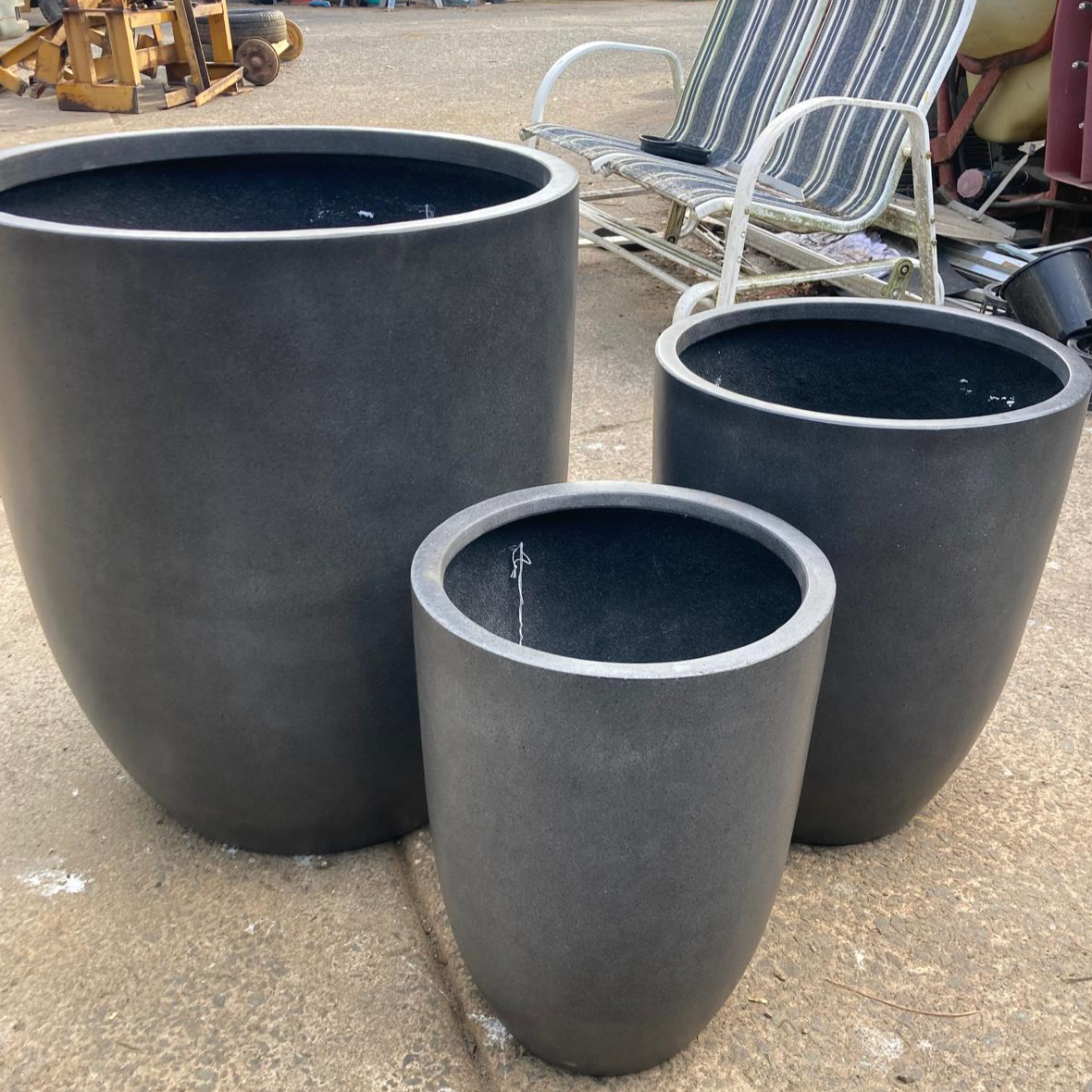 Set of 3 Garden Pots (Approx. Size 75X45, 55X35, 50X35)
