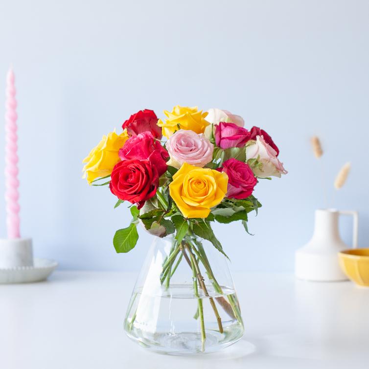 Colorful Roses - letterbox bouquet colorful